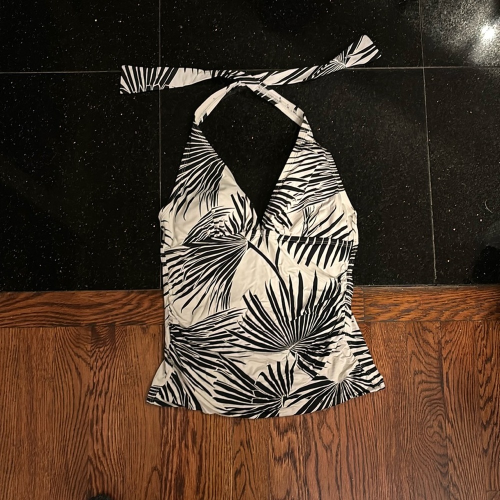 Tommy bahaha swim top size medium